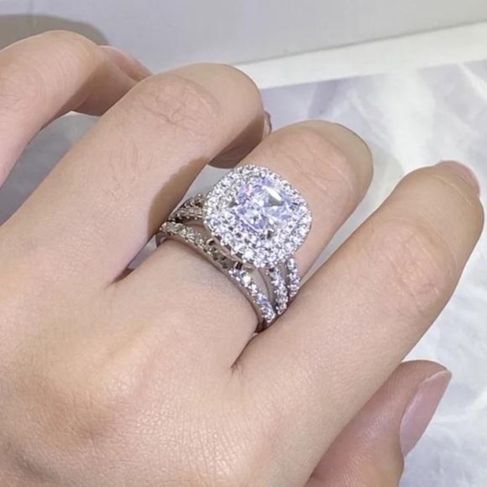 NEW LUXURY ENGAGEMENT 925 STERLING SILVER DIAMOND RING, CUTE RING, SHINY RING. - Picture 2 of 7